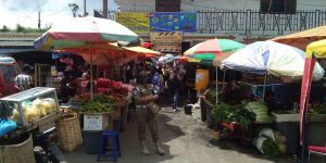 Masuk Pasar Tradisional Karo Wajib Pakai Masker