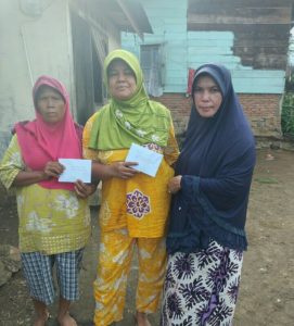 Parsadaan Marga Harahap Jakarta Serahkan Bantuan Tunai Kepada Warga Terdampak COVID-19