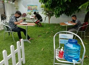 Peduli Pendidikan, Pria Ini Sedekah Wifi Untuk Belajar Daring