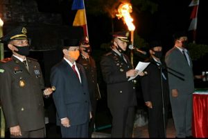 Apel Kehormatan dan Renungan Suci Untuk Mengingat Perjuangan Para Pahlawan