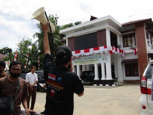 Datangi Kejari Padangsidimpuan, Jalan Gempur Minta Kejaksaan Periksa Kadisdik