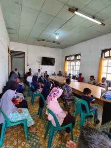 Minta Doa, Tim Kampanye Dolly-Rasyid Santuni Puluhan Anak Yatim