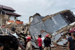 Gempa Majene Rusak Rumah Sakit, Perawat Tertimbun