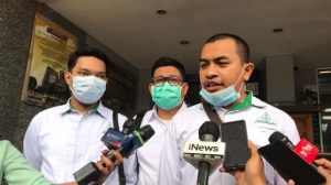 Rekening FPI Diblokir, Kuasa Hukum: Itu Untuk Anak Yatim Piatu