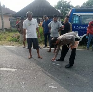 Tabrak Angkot, Karyawan Swasta Tewas di Jalan Umum Pematangsiantar- Perdagangan