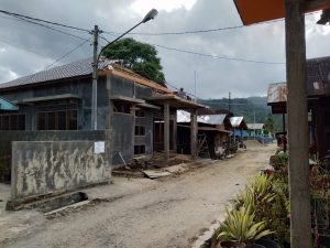 Diduga Jadi Penyebab Banjir, Warga Desa Janji Mauli Tapsel Minta Pembangunan Salah satu Rumah Dihentikan