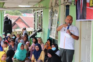 Keluhkan Banjir, Masyarakat Ujung Padang, Sidimpuan Titipkan Aspirasi ke Rusydi Nasution