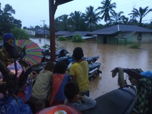 Banjir Meluas, Sejumlah Wilayah Mandailing Natal Nyaris Tenggelam