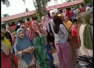 Pengakuan Ibu-Ibu Pengajian yang Demo ke Rumah Terduga Narkoba di Madina: Kami Takut Anak-anak Jadi Gila