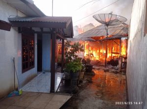 Update Kebakaran di Bincar Padangsidimpuan: Jumlah Rumah Terbakar Jadi 6 Unit