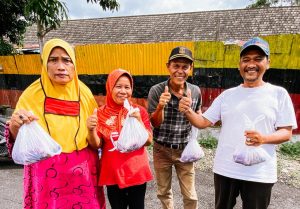 Dapat Daging Kurban, Warga: Terima Kasih Kapolres Tapsel