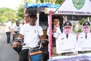 Ketika Bupati Dolly Naik Betor ke Musrembang Provinsi