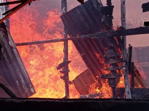 Kebakaran di Sidimpuan, 3 Rumah Hangus, 1 Warga Luka Bakar