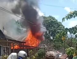 2 Unit Rumah Ludes Terbakar di Tapsel