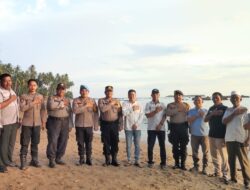 Kunjungi Pantai Baru Ruso Tabuyung, ini Pesan Kabag Ops Polres Madina