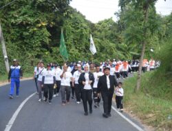 Ribuan Warga di Tapsel Ikuti Jalan Sehat 1 Muharram