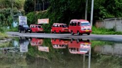 Hati-hati! Badan Jalan Nasional di Batunadua ini Nyaris Tak Pernah Kering, Rawan Laka Lantas