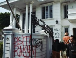Tujuh Terduga Pelaku Penjarahan Rumah Uya Kuya Ditangkap