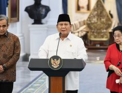 Tak Bisa Dipungkiri, Prabowo Sebut Ricuh Mulai Mengarah ke Aksi Makar dan Terorisme